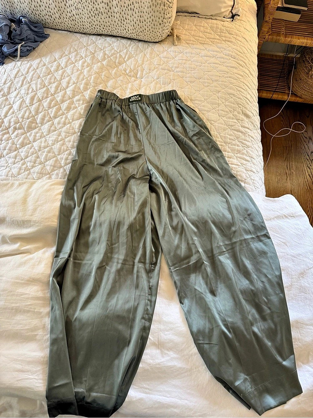 Daily Drills Silky Resort Pants Green